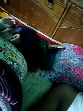 Snapshot of Lustyful_Couple chatting on November 6, 2025, 10:32 pm Lustyful Couple online show from November 6, 2025, 10:32 pm