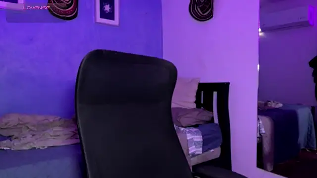 Xander bonnet1 online show from November 27, 2025, 1:57 pm