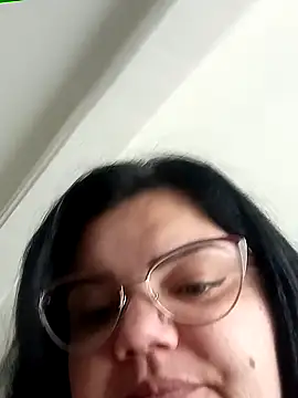 Snapshot of Madisonpalacio chatting on January 19, 2025, 2:06 pm Madisonpalacio online show from January 19, 2025, 2:06 pm