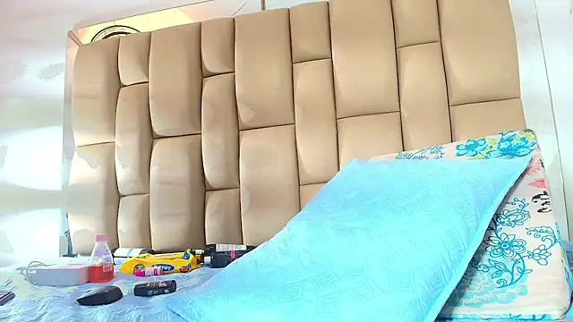 mss samy online show from March 19, 2025, 3:09 am