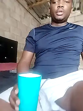 shabane002 online show from November 3, 2025, 9:32 am