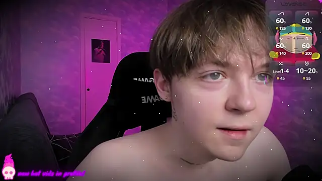 charonbaby1 online show from December 14, 2024, 7:25 pm