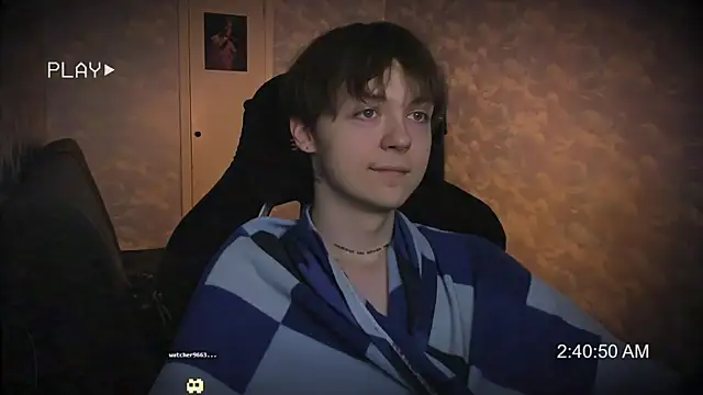 charonbaby1 online show from December 15, 2024, 11:42 pm