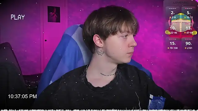 charonbaby1 online show from December 21, 2024, 7:38 pm