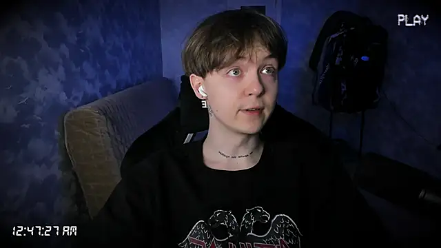 charonbaby1 online show from September 10, 2025, 9:48 pm