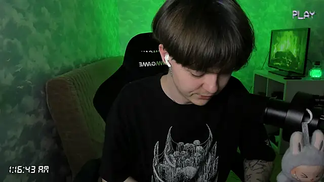 charonbaby1 online show from October 24, 2025, 10:17 pm