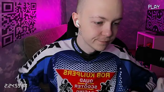 charonbaby1 online show from December 3, 2025, 11:25 pm