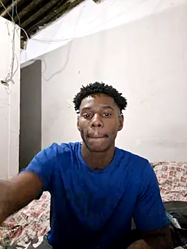 Snapshot of Percybr4561 chatting on November 12, 2025, 9:36 pm Percybr4561 online show from November 12, 2025, 9:36 pm