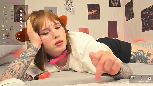 Snapshot of Spliti_moon chatting on November 21, 2025, 12:59 pm Spliti moon online show from November 21, 2025, 12:59 pm