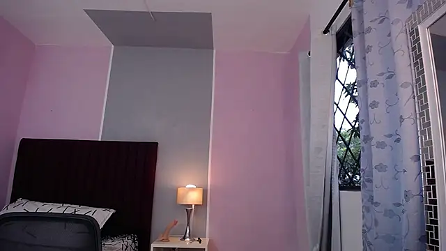 LiahGrey7 online show from December 28, 2024, 12:35 pm