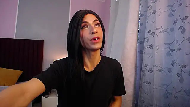 LiahGrey7 online show from January 9, 2025, 1:13 pm