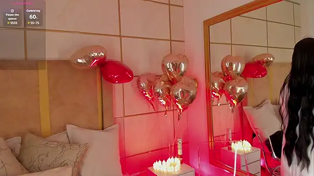 Snapshot of Kittenmeuw chatting on February 15, 2025, 4:14 am Kittenmeuw online show from February 15, 2025, 4:14 am