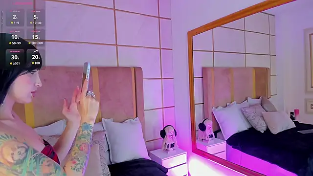 Snapshot of Kittenmeuw chatting on February 22, 2025, 3:45 am Kittenmeuw online show from February 22, 2025, 3:45 am