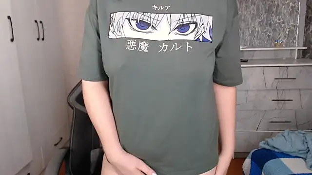 Kristy-Max online show from November 14, 2025, 9:52 am