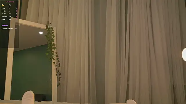 Snapshot of SunnyRisha chatting on November 15, 2025, 5:16 am SunnyRisha online show from November 15, 2025, 5:16 am