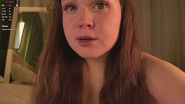 Snapshot of SunnyRisha chatting on November 30, 2025, 5:22 am SunnyRisha online show from November 30, 2025, 5:22 am