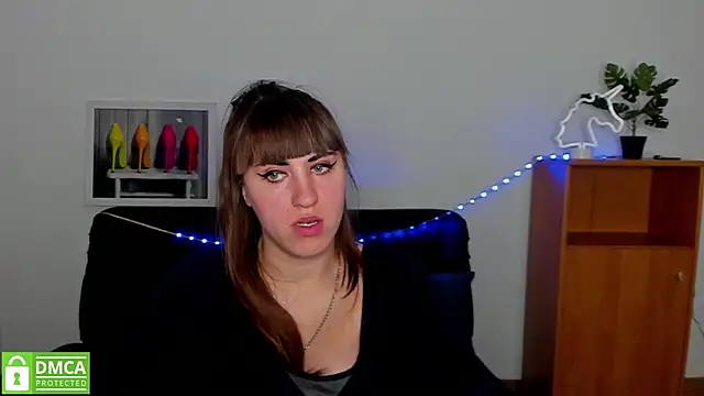 Snapshot of Amali_Ivanna_smit chatting on March 6, 2025, 12:19 pm Amali Ivanna smit online show from March 6, 2025, 12:19 pm