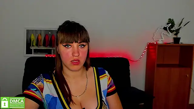 Snapshot of Amali_Ivanna_smit chatting on March 17, 2025, 12:25 pm Amali Ivanna smit online show from March 17, 2025, 12:25 pm