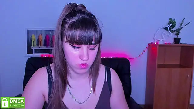 Snapshot of Amali_Ivanna_smit chatting on March 22, 2025, 3:42 pm Amali Ivanna smit online show from March 22, 2025, 3:42 pm