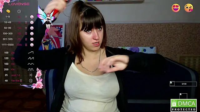 Snapshot of Amali_Ivanna_smit chatting on November 18, 2025, 6:29 am Amali Ivanna smit online show from November 18, 2025, 6:29 am