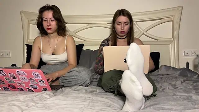 Snapshot of urmissalice chatting on February 14, 2025, 4:31 pm urmissalice online show from February 14, 2025, 4:31 pm