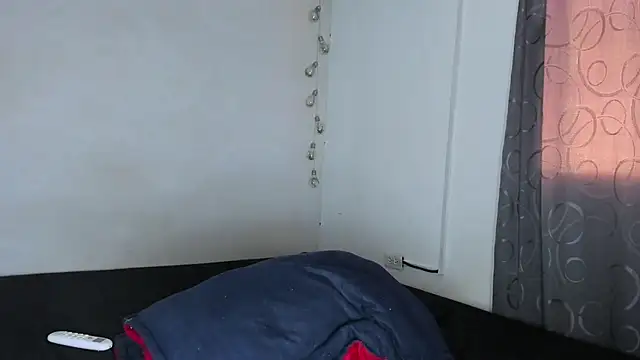 Snapshot of Iam_Sammy_ chatting on December 4, 2025, 5:43 pm Iam Sammy online show from December 4, 2025, 5:43 pm