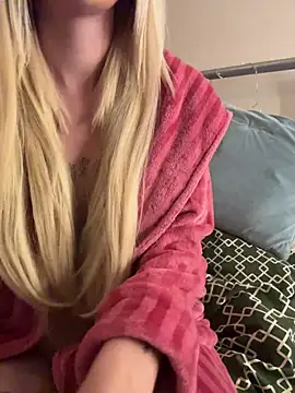 saskiapierce online show from October 19, 2025, 12:33 am