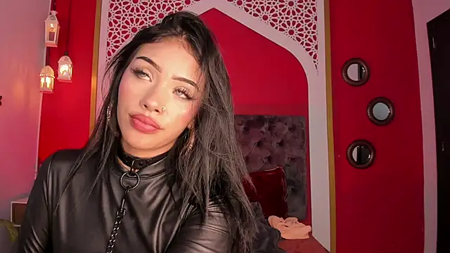 Giovanna oliveira online show from December 31, 2024, 8:48 am