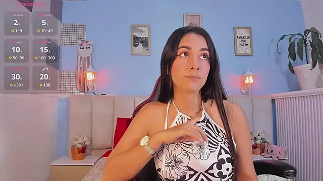 lyzzi smith01 online show from December 23, 2024, 7:20 pm