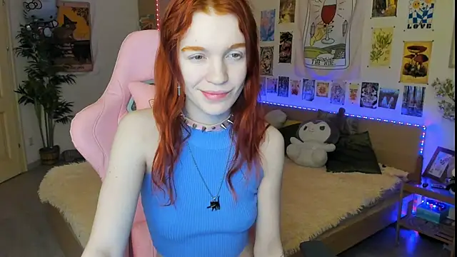 Snapshot of Sunny_Elly chatting on February 8, 2025, 5:18 am Sunny Elly online show from February 8, 2025, 5:18 am