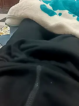 Snapshot of zazaza12ratyuijgg chatting on November 25, 2025, 7:36 pm zazaza12ratyuijgg online show from November 25, 2025, 7:36 pm