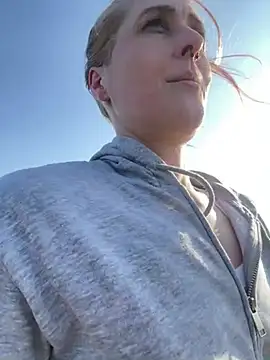 JoleneFuego online show from March 22, 2025, 2:58 pm