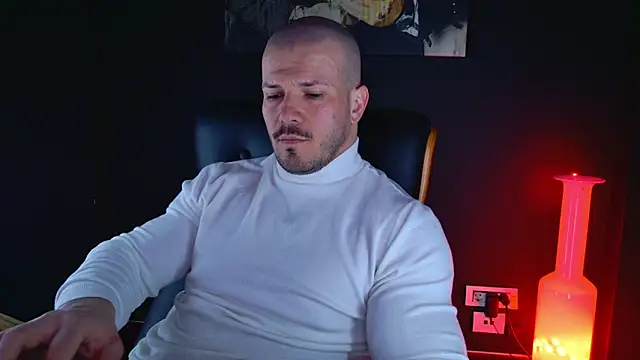 AngeloEric online show from December 9, 2024, 12:30 pm