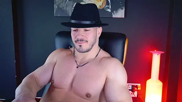 AngeloEric online show from December 19, 2024, 11:07 am