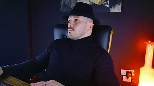 AngeloEric online show from January 14, 2025, 5:08 am