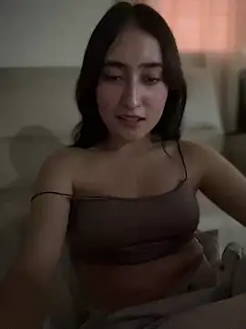 Snapshot of KatteRoss chatting on December 28, 2024, 10:34 pm KatteRoss online show from December 28, 2024, 10:34 pm