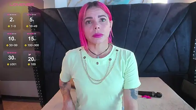 Snapshot of NIKI_SANTANA chatting on September 30, 2025, 3:55 am NIKI SANTANA online show from September 30, 2025, 3:55 am