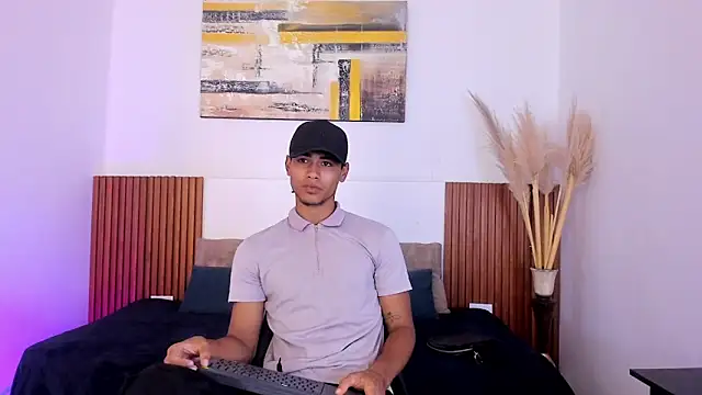 zander 2120 online show from October 9, 2025, 12:47 pm