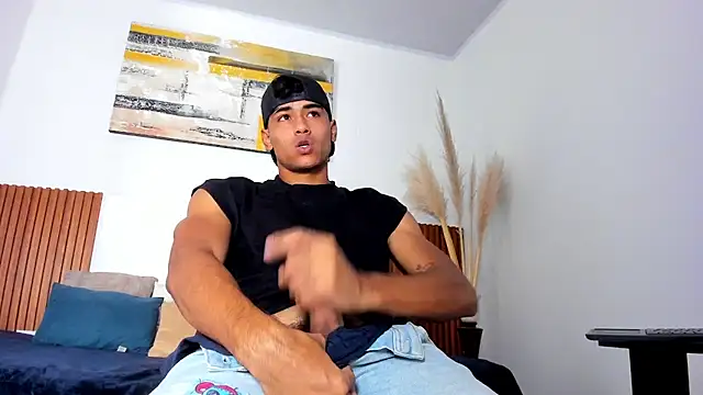 zander 2120 online show from November 5, 2025, 1:22 pm