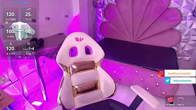 Snapshot of toky_doll chatting on November 30, 2025, 9:08 pm toky doll online show from November 30, 2025, 9:08 pm