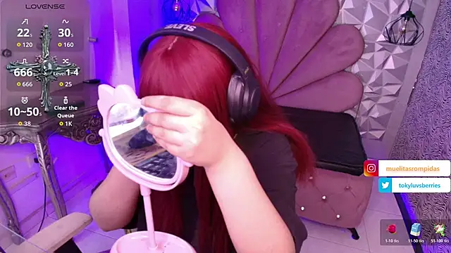 Snapshot of toky_doll chatting on December 5, 2025, 9:00 pm toky doll online show from December 5, 2025, 9:00 pm