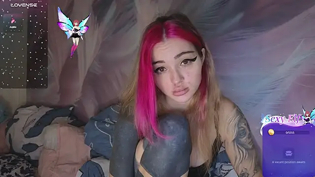 Coralie20  online show from March 2, 2025, 11:39 am