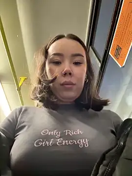 Snapshot of Asian_Asami chatting on October 29, 2025, 2:52 pm Asian Asami online show from October 29, 2025, 2:52 pm