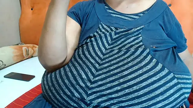 tinagiant online show from October 15, 2025, 8:25 am