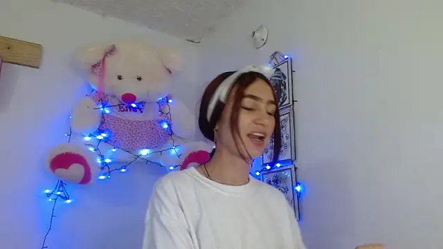 SexyTokio4 online show from January 13, 2025, 2:42 pm