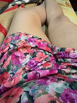 heena13 online show from November 14, 2025, 8:57 am