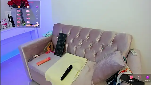 alanavega11 online show from September 26, 2025, 1:48 pm