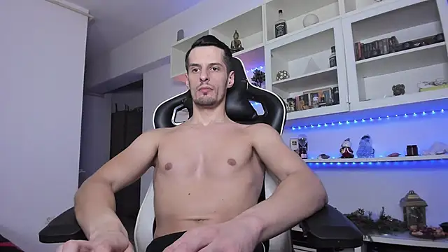 Snapshot of ToddClaytonn chatting on January 7, 2025, 2:53 am ToddClaytonn online show from January 7, 2025, 2:53 am