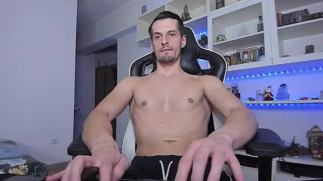 Snapshot of ToddClaytonn chatting on January 15, 2025, 4:15 am ToddClaytonn online show from January 15, 2025, 4:15 am