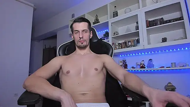 Snapshot of ToddClaytonn chatting on January 16, 2025, 2:30 am ToddClaytonn online show from January 16, 2025, 2:30 am